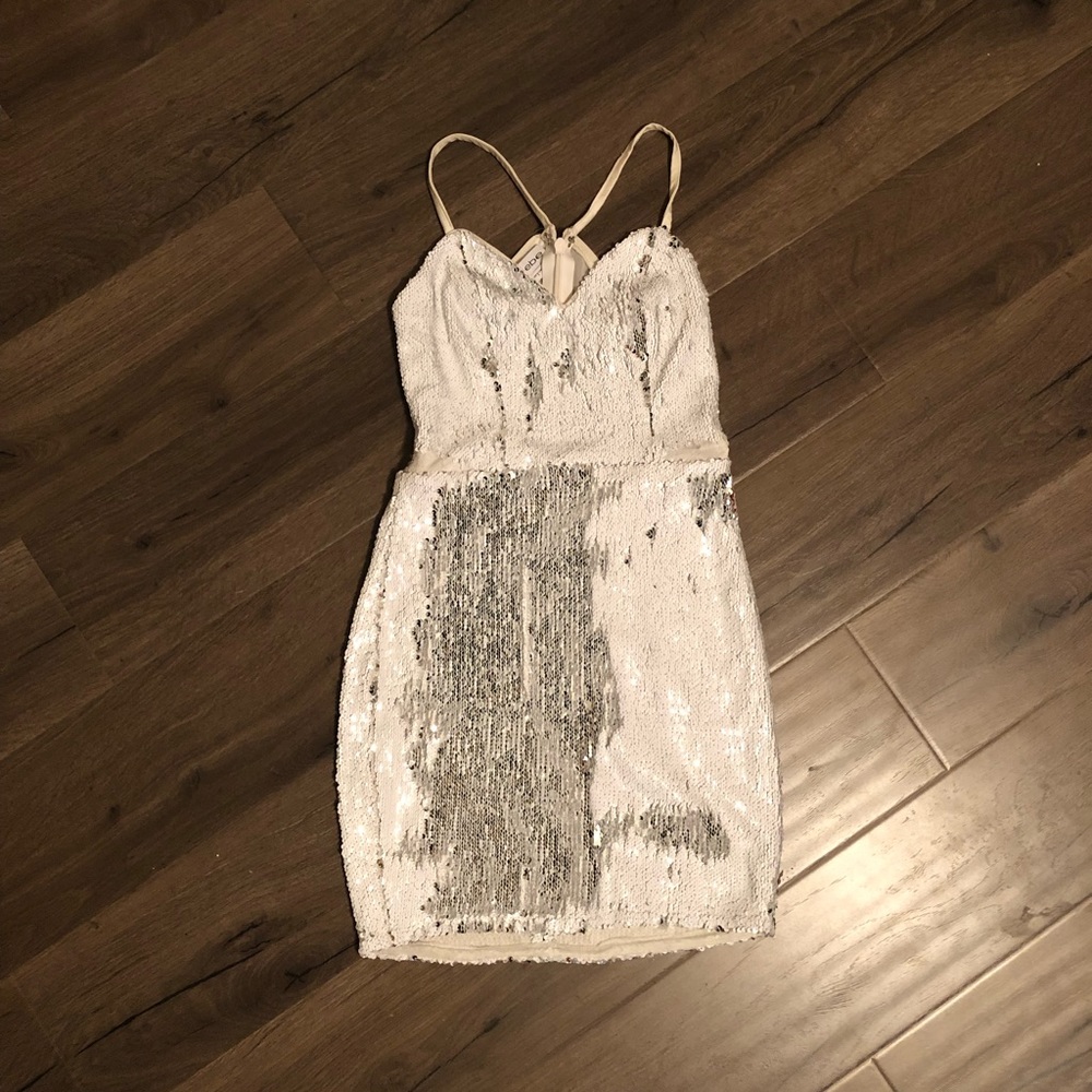 Silver/White Color Change Bebe mini